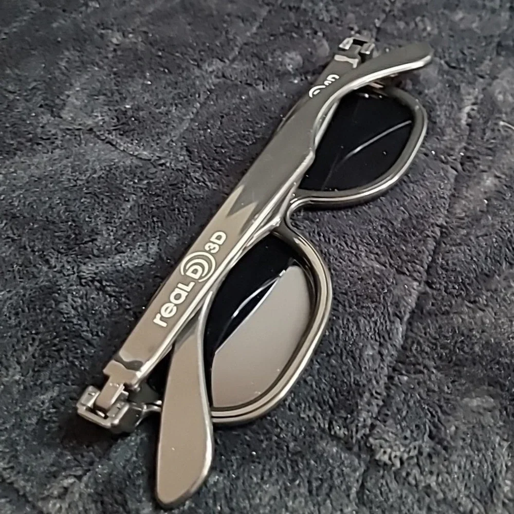 Real D 3D Glasses ~ 4 Pairs For Use With Compatible 3D‎ TV Monitors Laptops